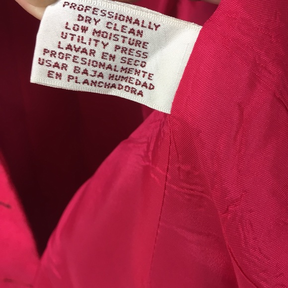 Worthington Petite red blazer with navy trim - Picture 7 of 8